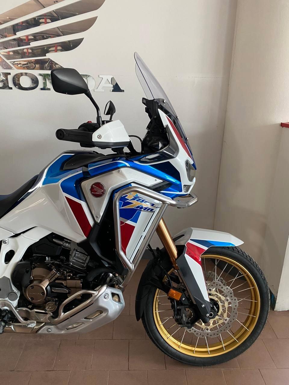 Honda Africa Twin 1100 adventure dct