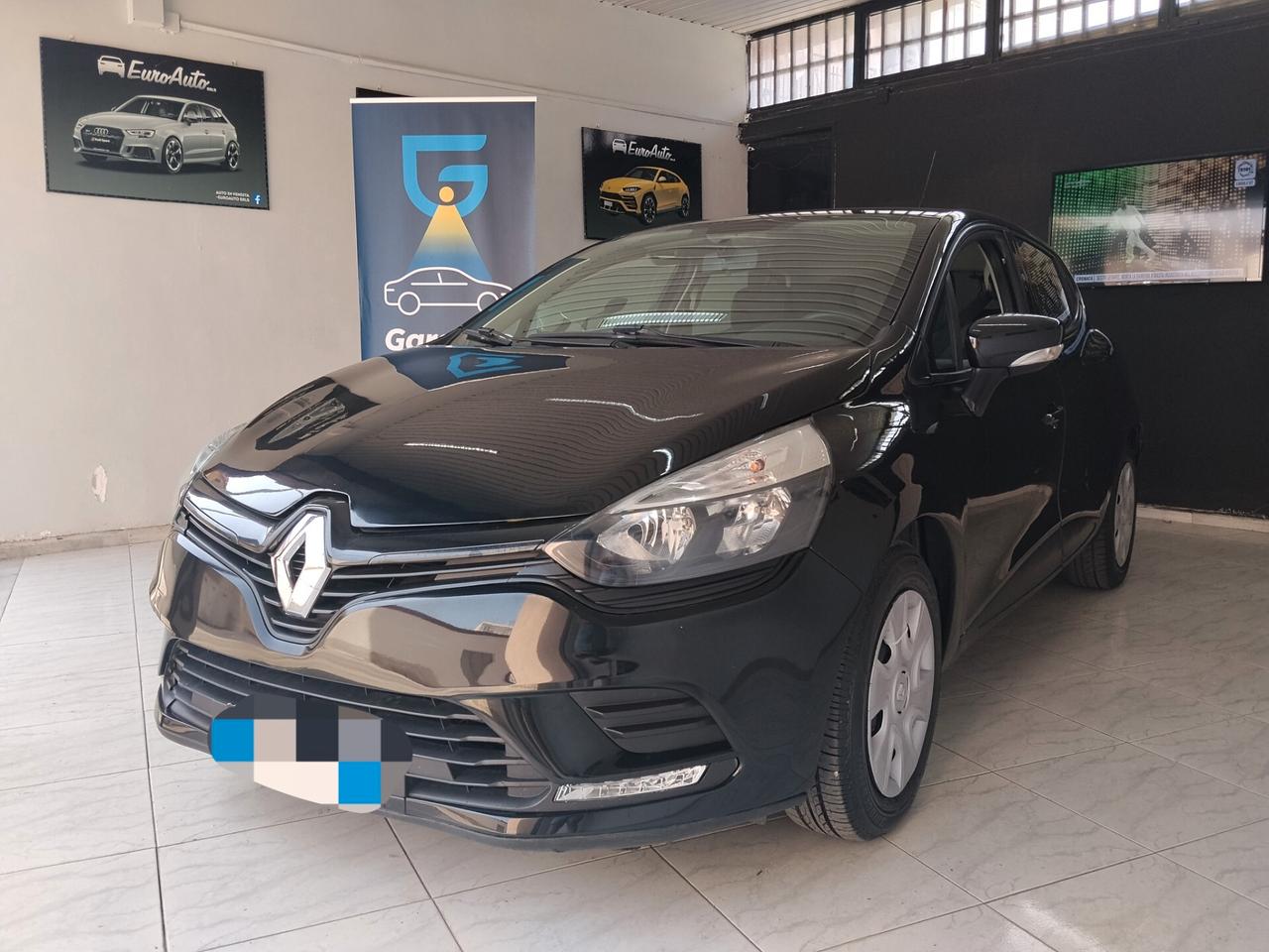 Renault Clio 1.5 diesel 2018 CON GARANZIA
