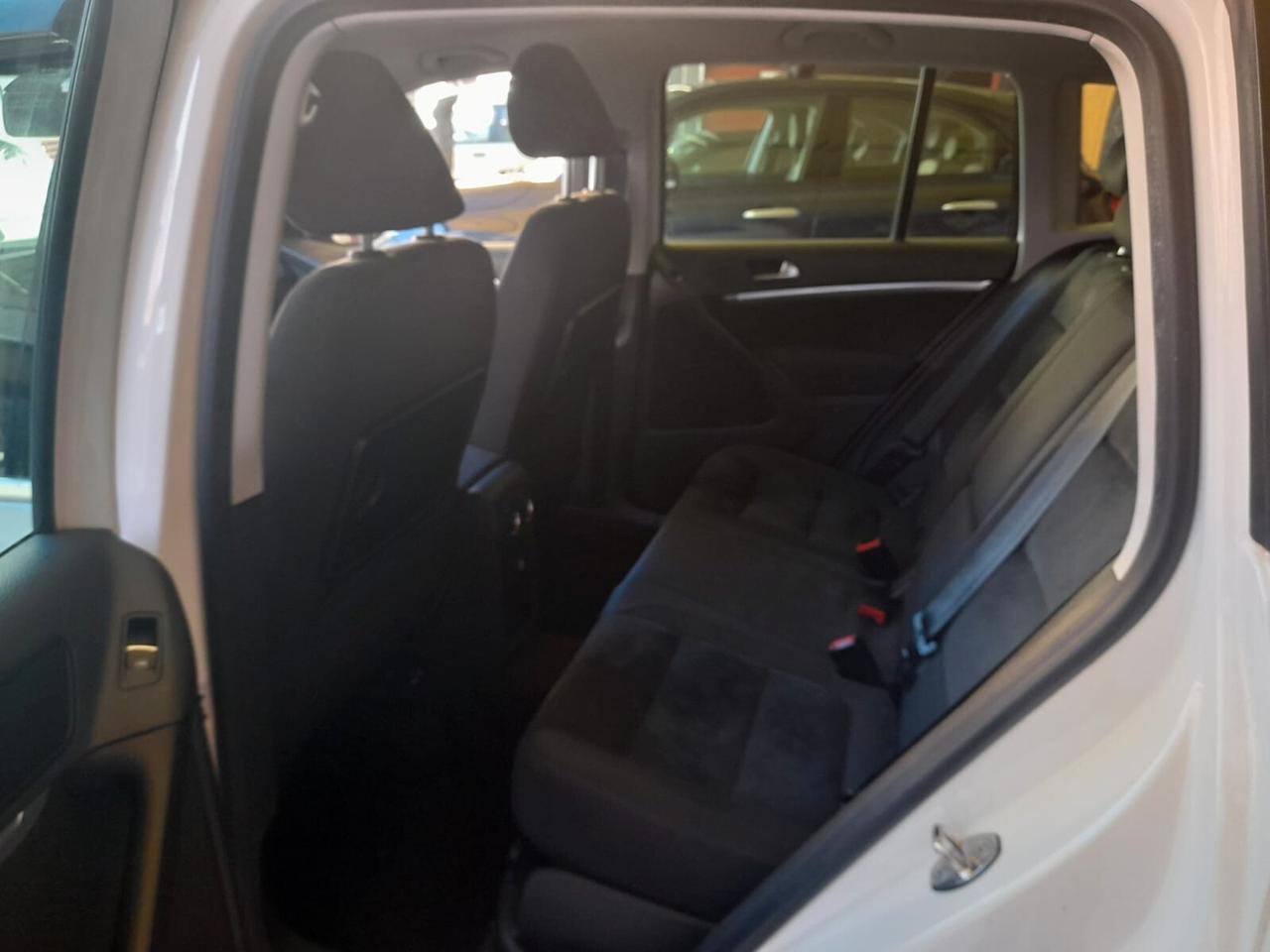 Volkswagen Tiguan 2.0cc diesel 12 mesi garanzia-2012
