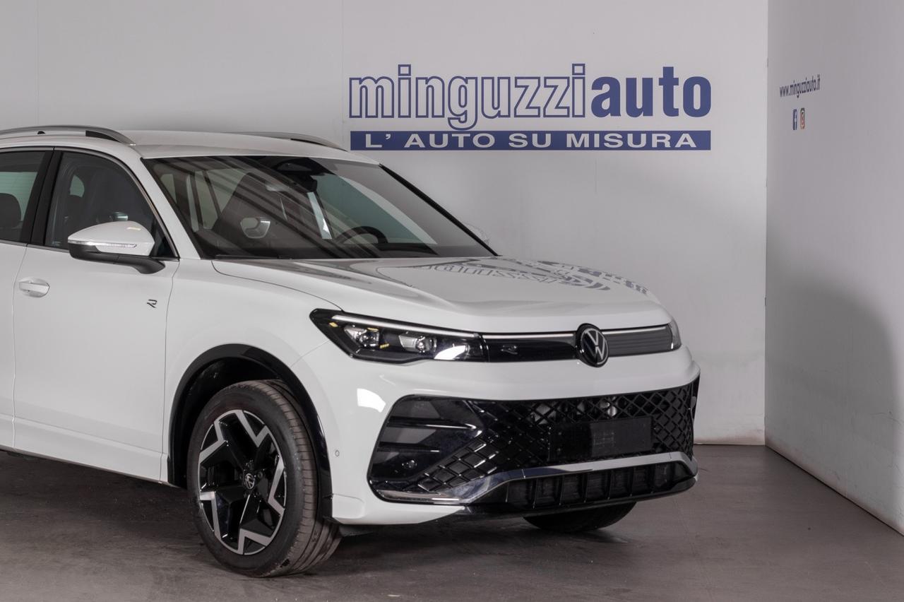 Volkswagen Tiguan 2.0 Tdi R-line 4motion Dsg 193cv Gancio Traino