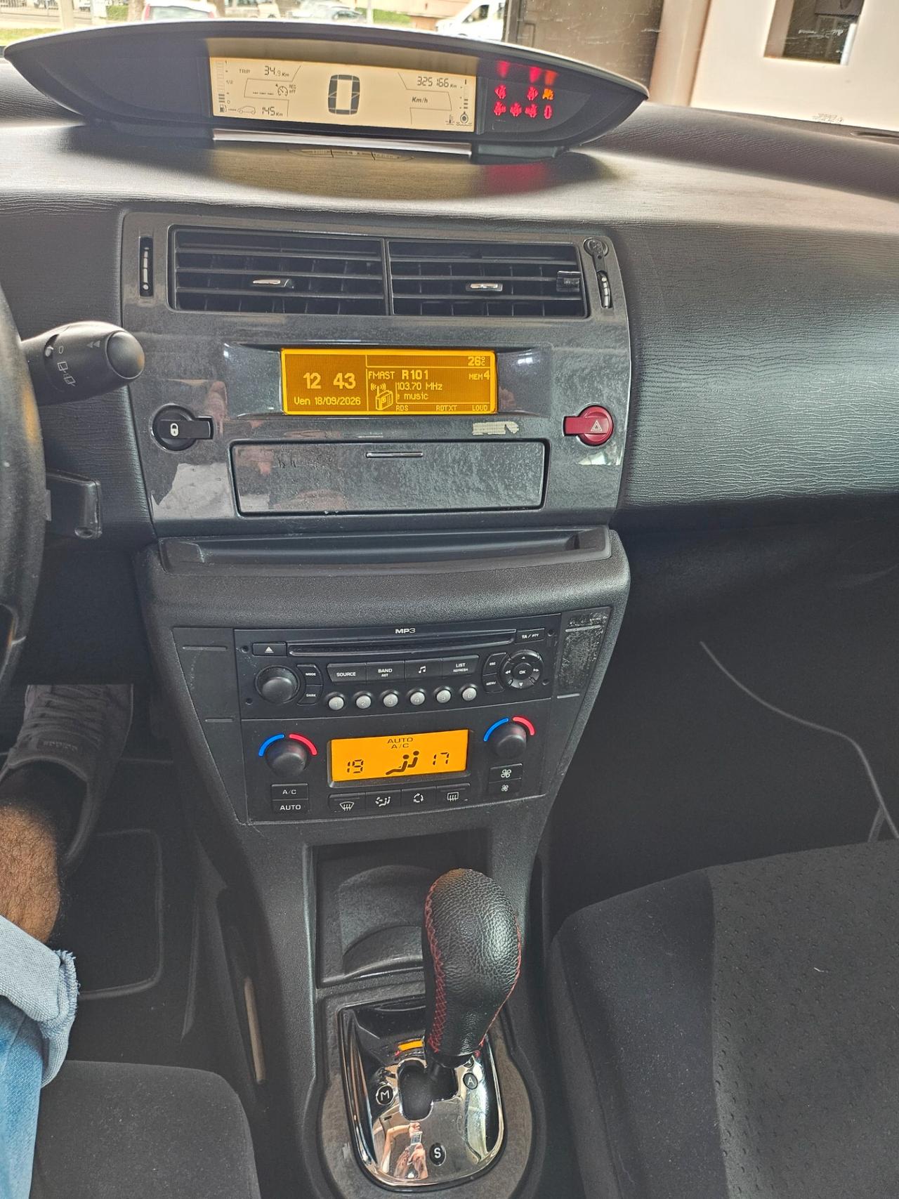 Citroen C4 1.6 HDi 110 Exclusive cambio automatico