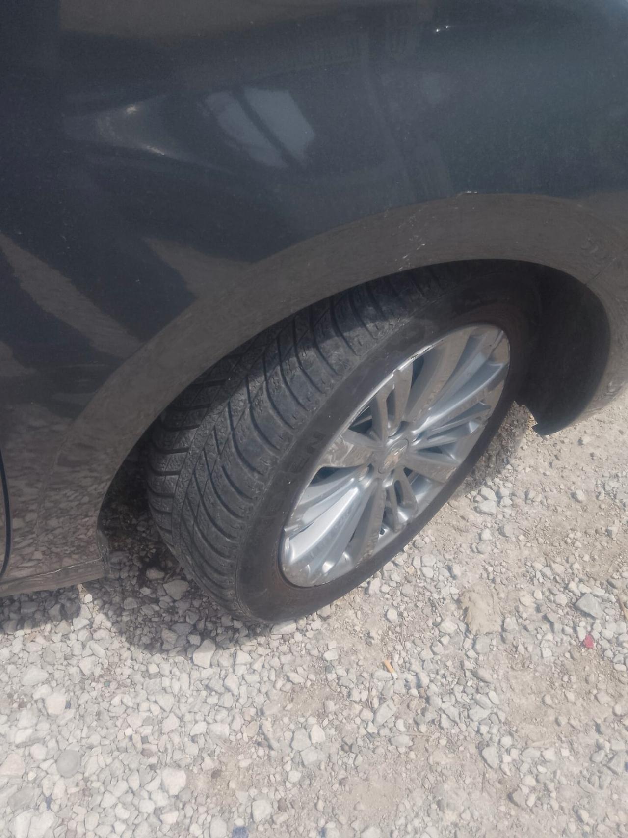 Peugeot 208 PureTech 82 5p. GPL Active