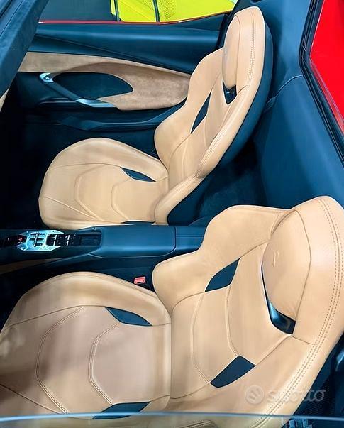 2025 Ferrari 296 "GTS" 3.0cc 662cv