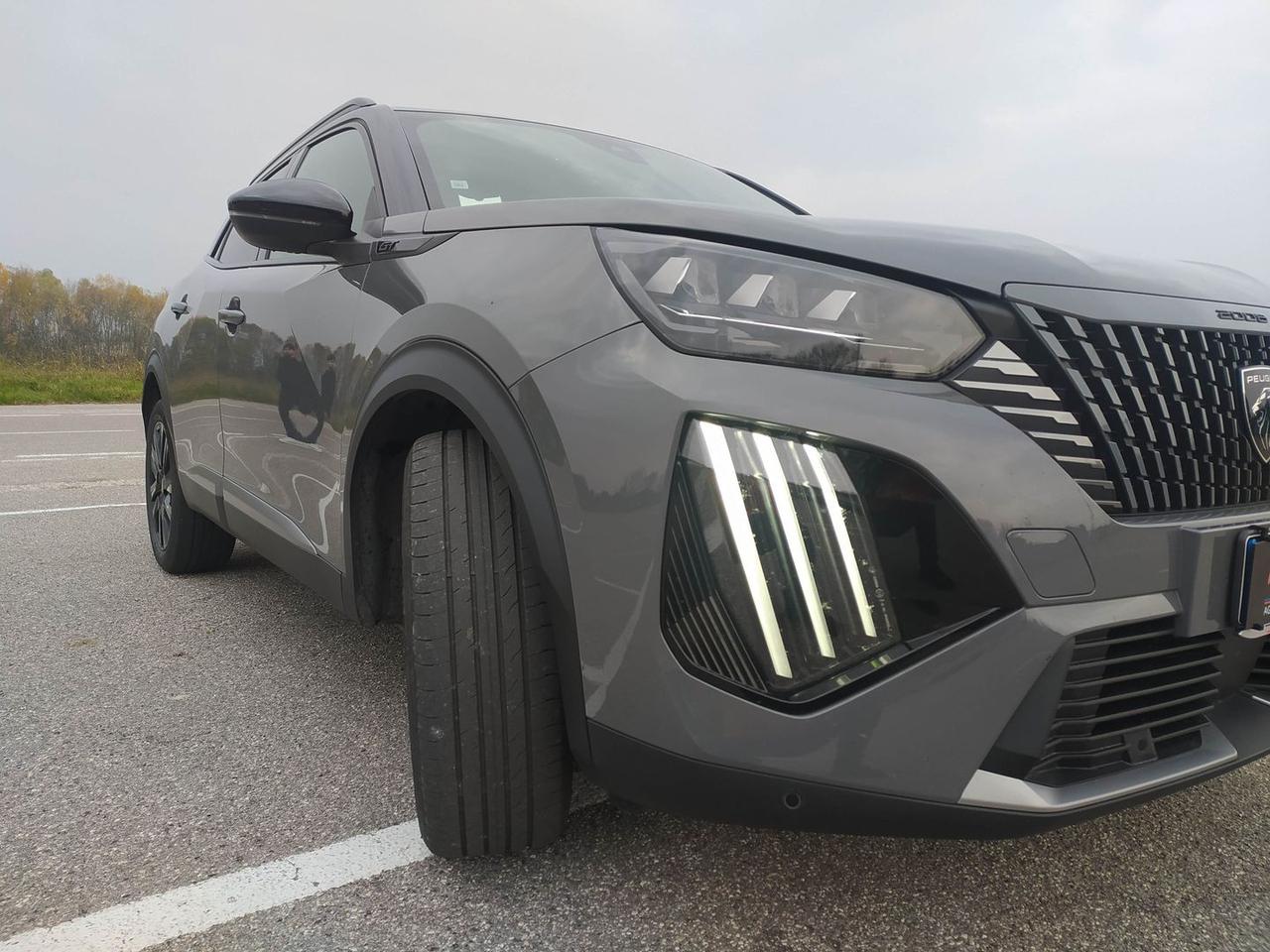 Peugeot 2008 GT 1.5 Blue HDI 130 #7917