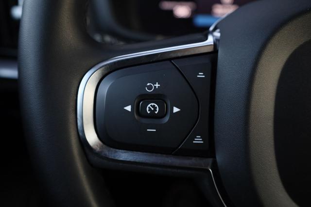 VOLVO V60 NON MARCIANTE B3 automatico Essential PREZZO NETTO