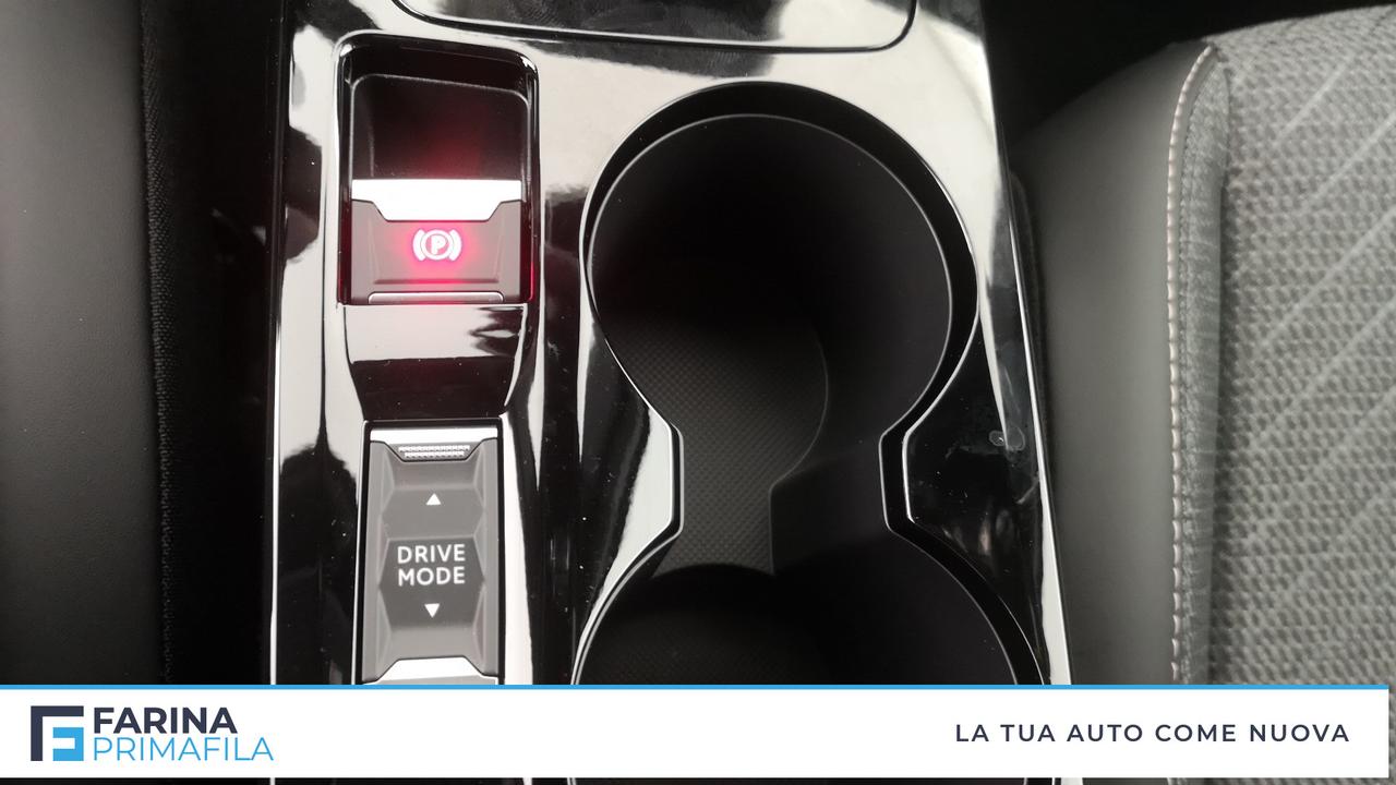 PEUGEOT 2008 1.2 hybrid Allure 136cv e-dcs6