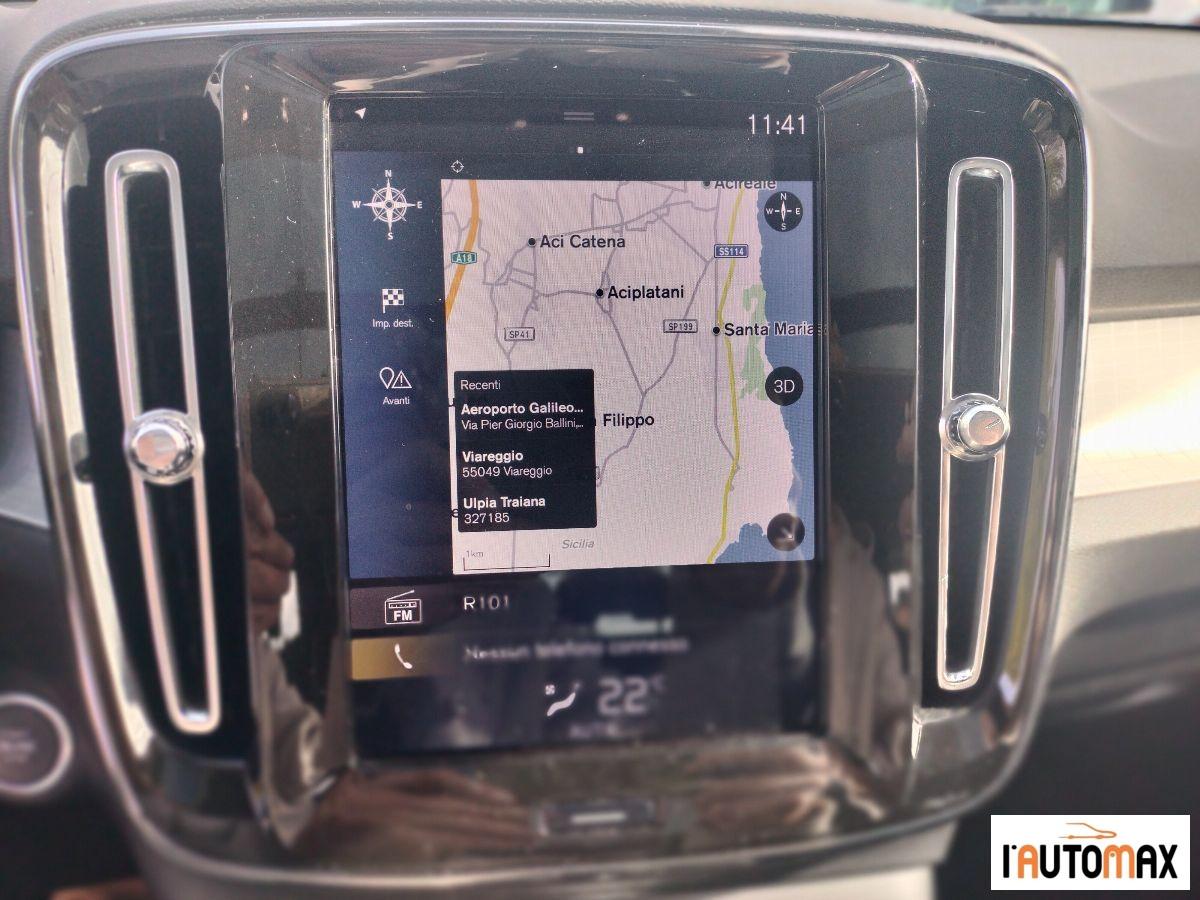 VOLVO - XC40 - 2.0 D3 Momentum - Autocarro 5 Posti