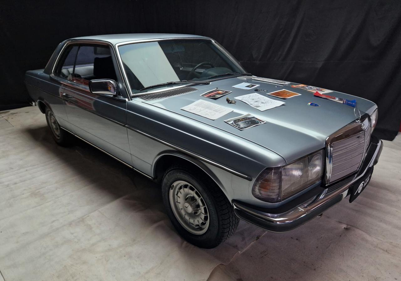 Mercedes-benz 280 CE certif. ASI CON CRS