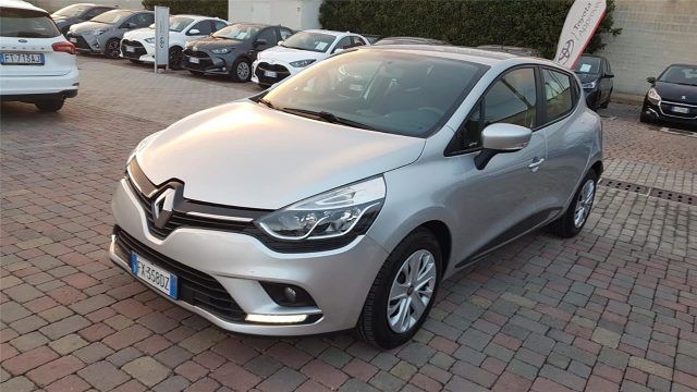 RENAULT Clio 4ª serie dCi 8V 90 CV 5 porte Business