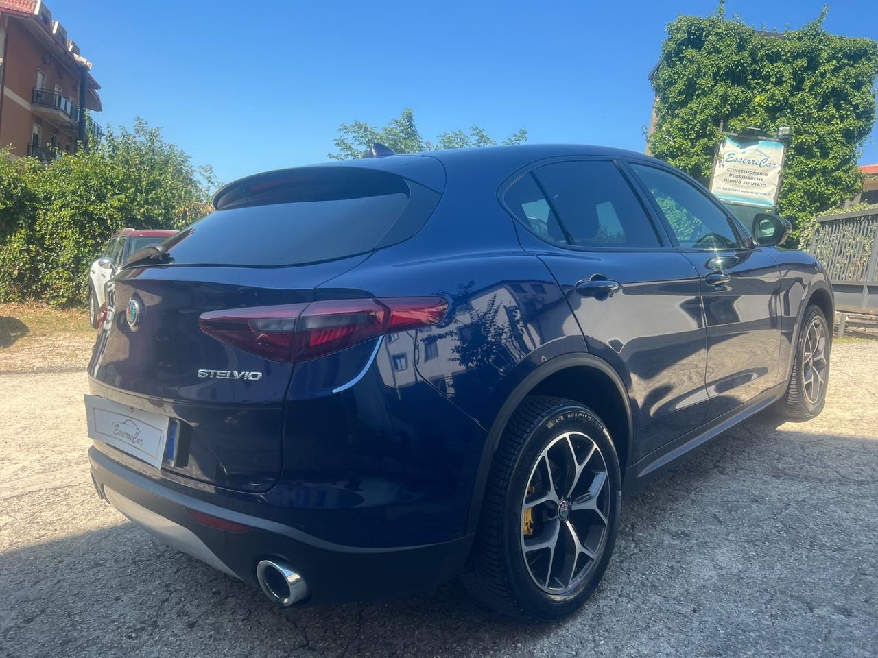 Alfa Romeo Stelvio 2.2 Turbodiesel 210 CV AT8 Q4