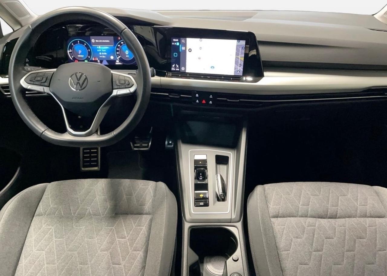 Volkswagen Golf 2.0 TDI SCR Life Navi Led