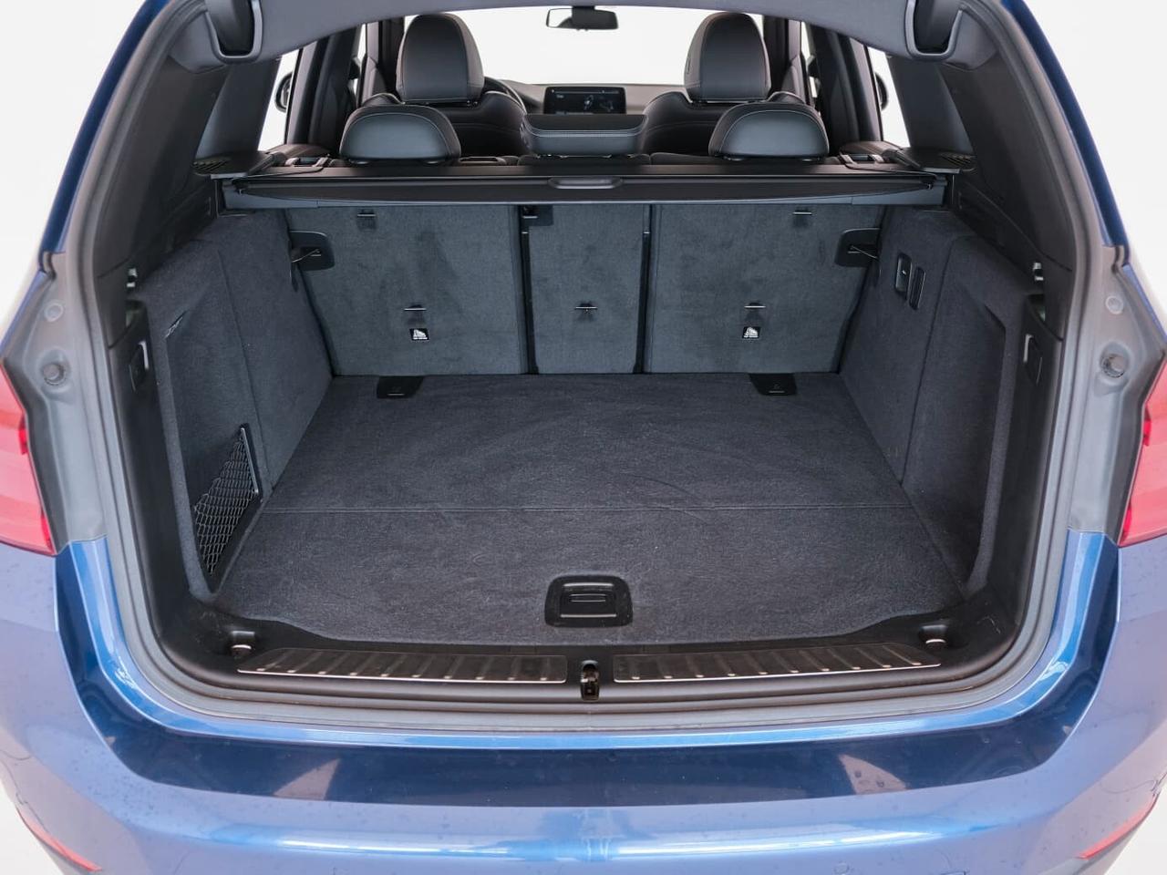 BMW IX3 Impressive - IVA ESPOSTA
