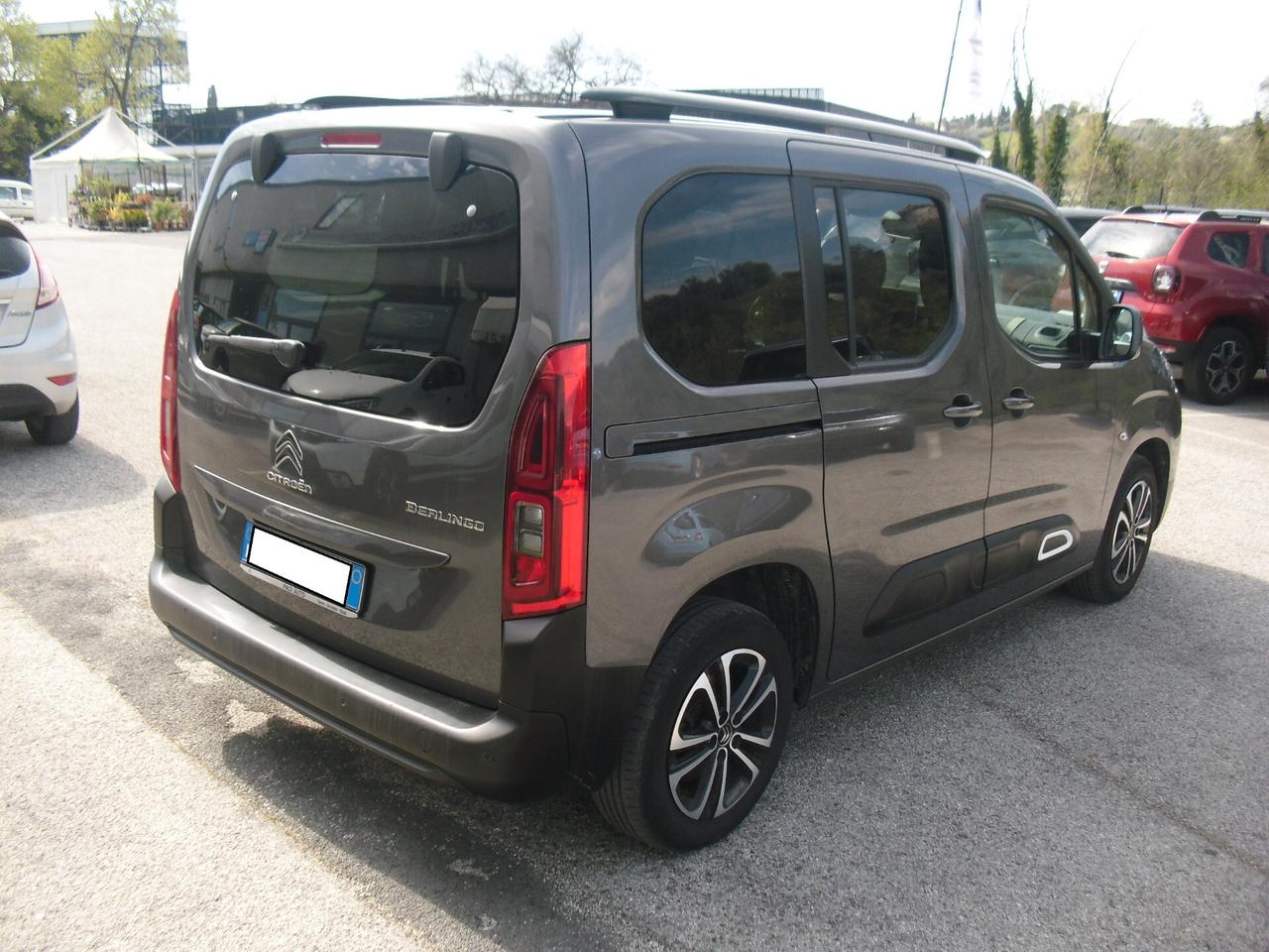 Citroen Berlingo BlueHDi 100 M Shine, full opt, ottime condizioni!!
