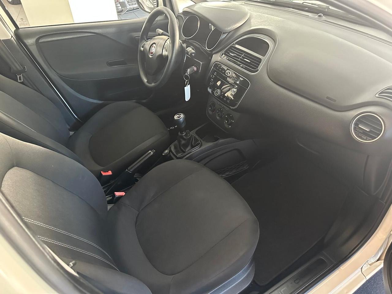 Fiat Punto 1.3 MJT II 75 CV 5 porte Street