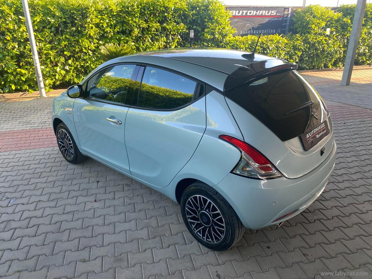 LANCIA Ypsilon 1.0 FireFly 5p.S&S Hyb. Platino