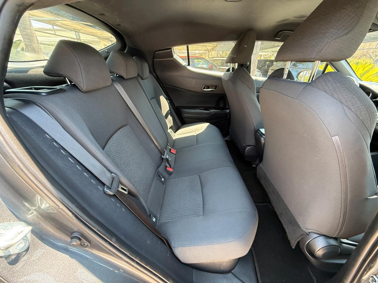 TOYOTA C-HR 1.8 Hybrid E-CVT 122CV NAVI LED