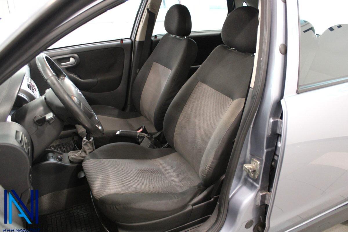 OPEL Corsa 1.3 CDTI Cosmo - 2005