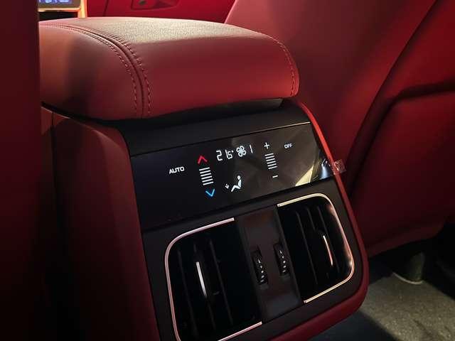 Maserati Grecale Modena Hybrid 330 cv MY25