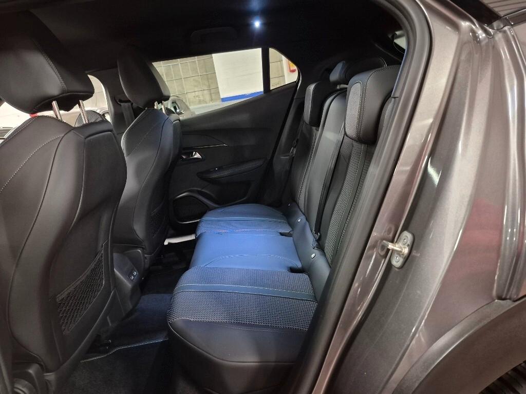 Peugeot 2008 PureTech 130 S&S EAT8 Allure