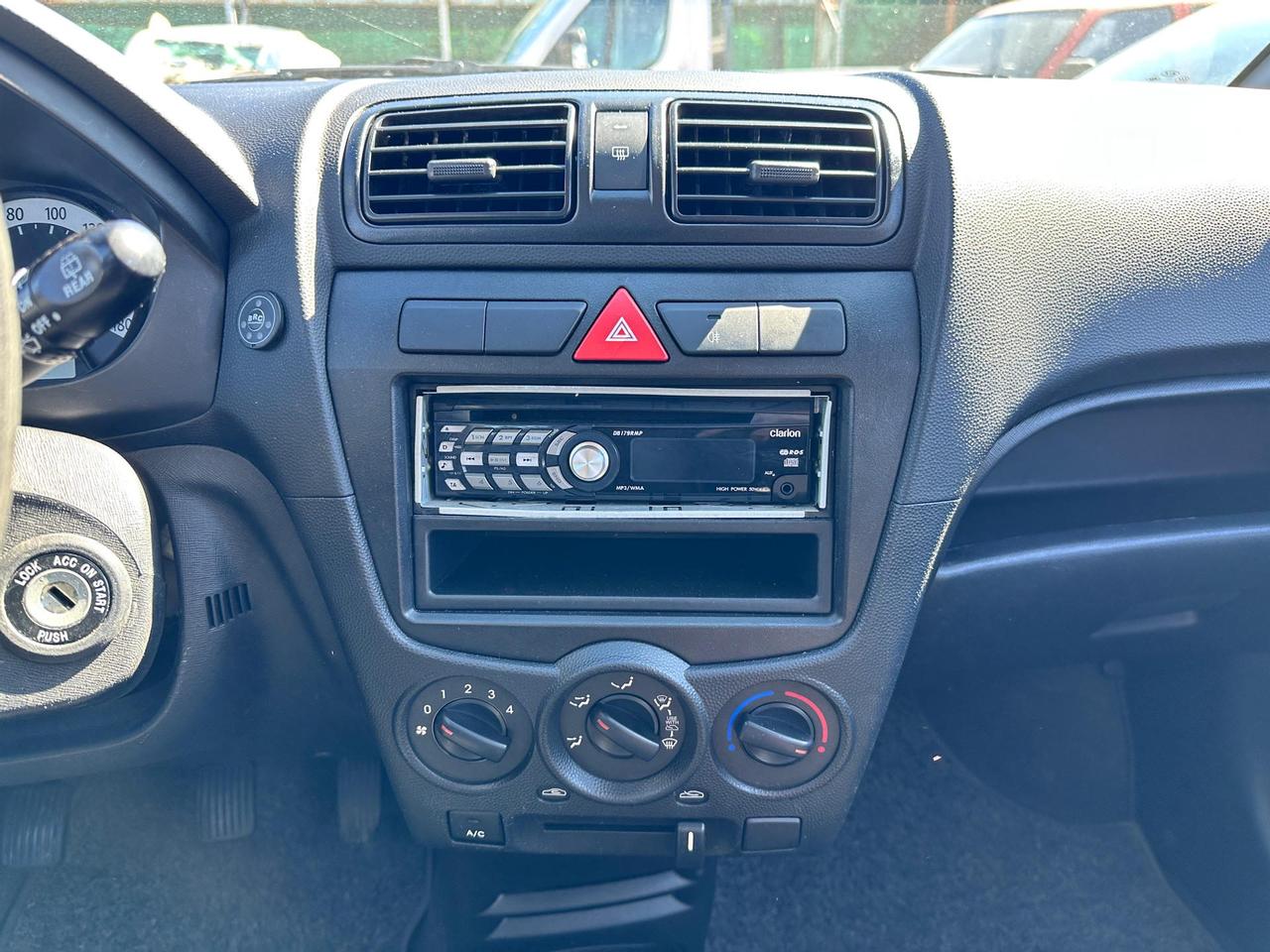 Kia Picanto 1.0 Life bi-fuel