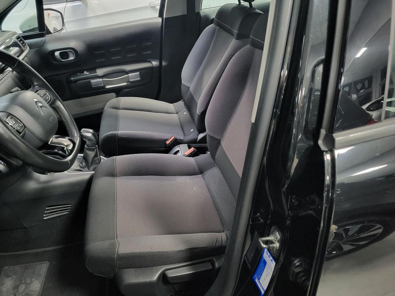 Citroen C3 1.2 110 CV *** SHINE FULL OPTIONALS DOPPIA TELECAMERA