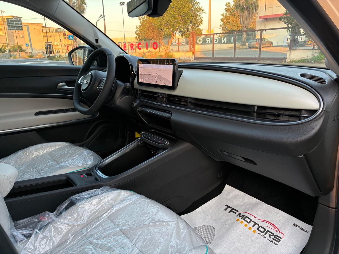 Fiat 600 Hybrid 110 CV DCT MHEV La Prima KM0