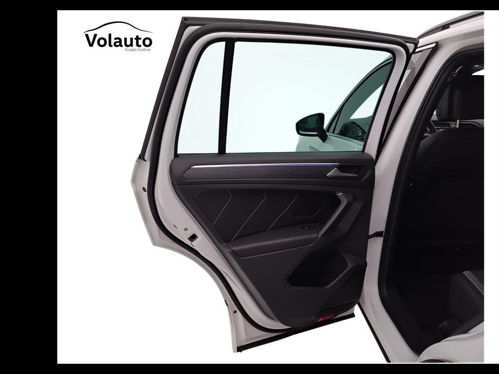 VOLKSWAGEN Tiguan II 2021 - Tiguan 2.0 tdi R-Line 4motion 150cv dsg