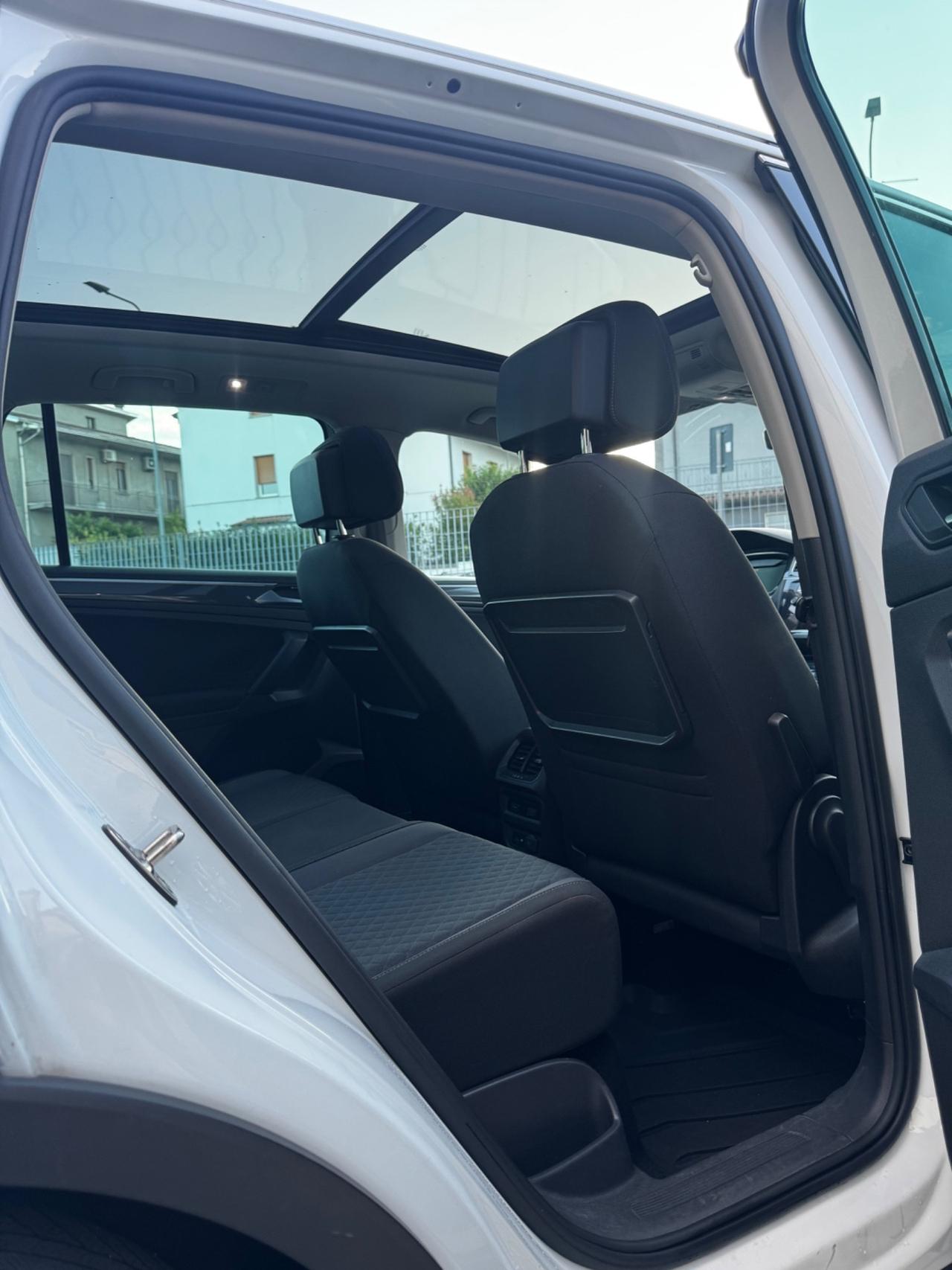 Volkswagen Tiguan 2.0 TDI SCR DSG 4MOTION Advanced BMT
