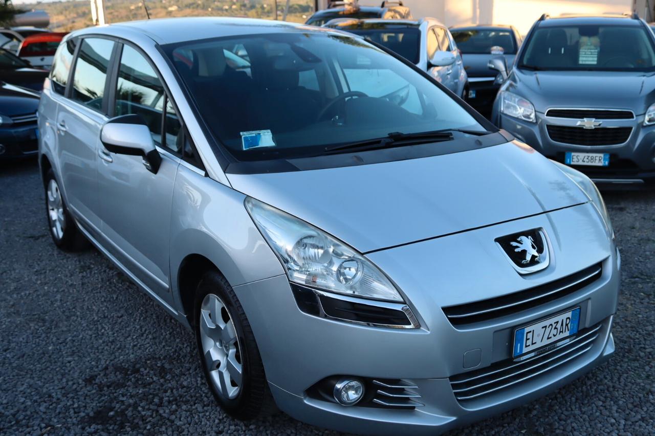 Peugeot 5008 1.6 HDi 112CV Active