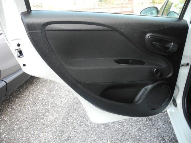 FIAT Punto 1.3 MJT II 75cv 5 p. Street -Ok NEOPATEN.-78000 Km