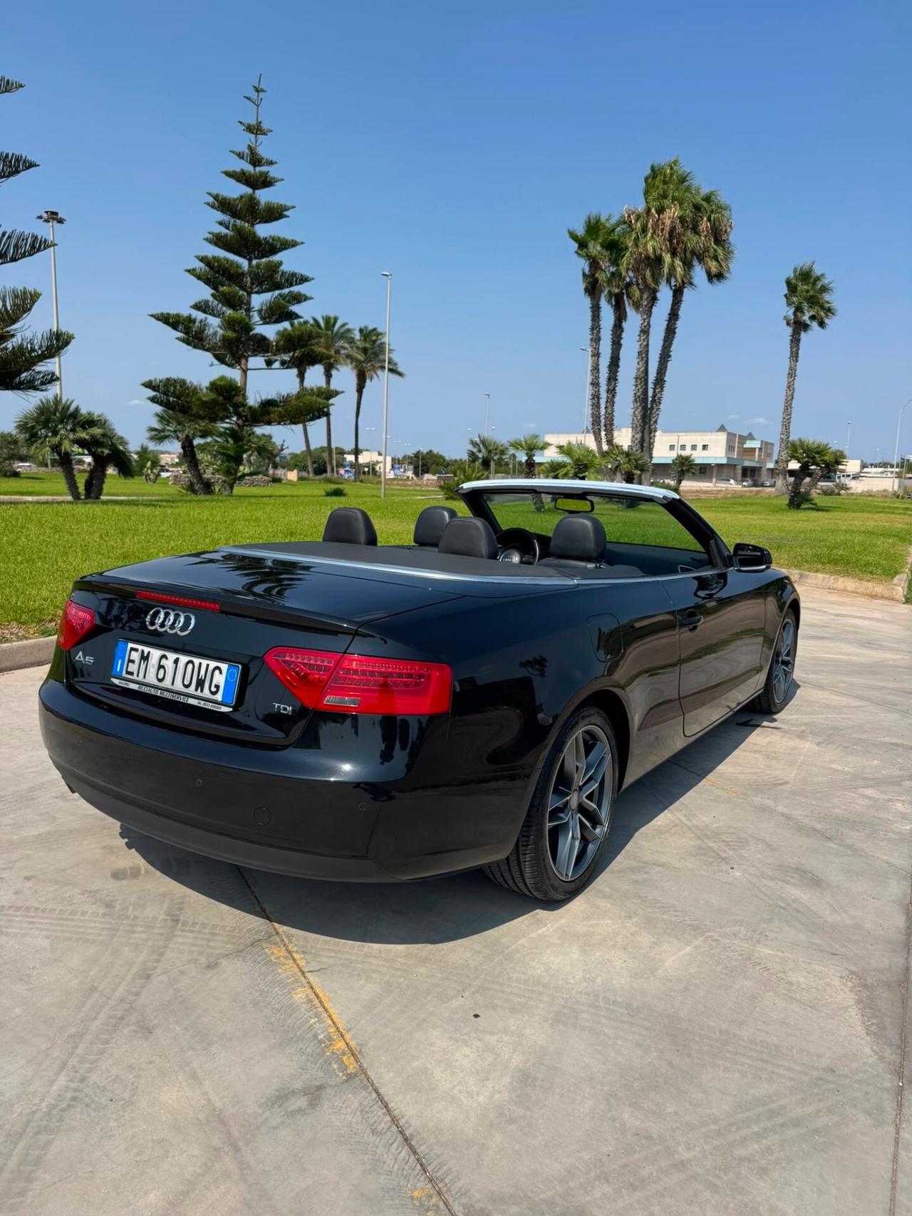 Audi A5 Cabrio 2.0 TDI - 2012