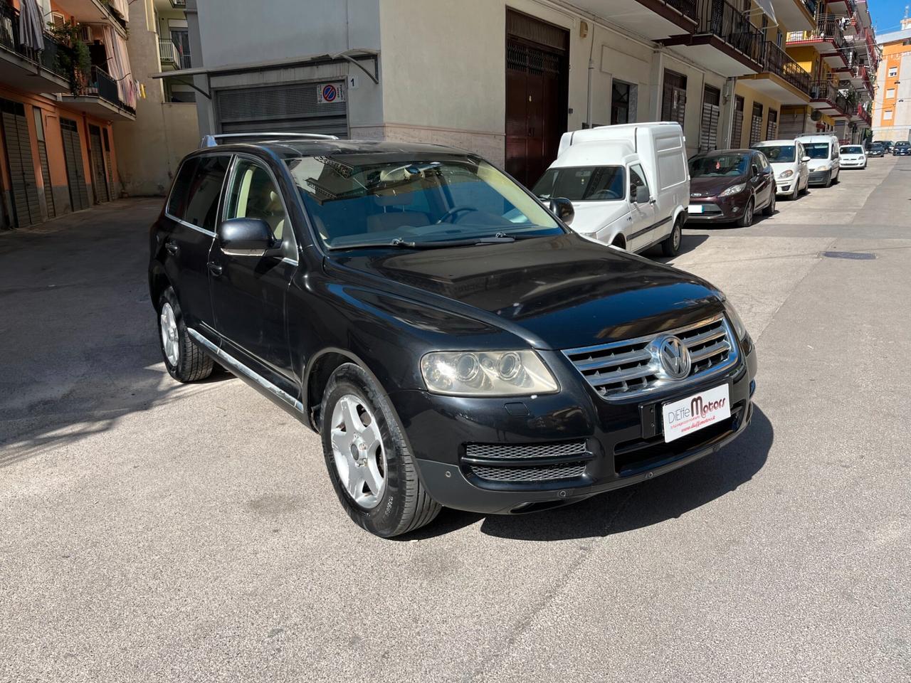 Volkswagen Touareg 2.5 R5 TDI Dpf Tiptronic Executive