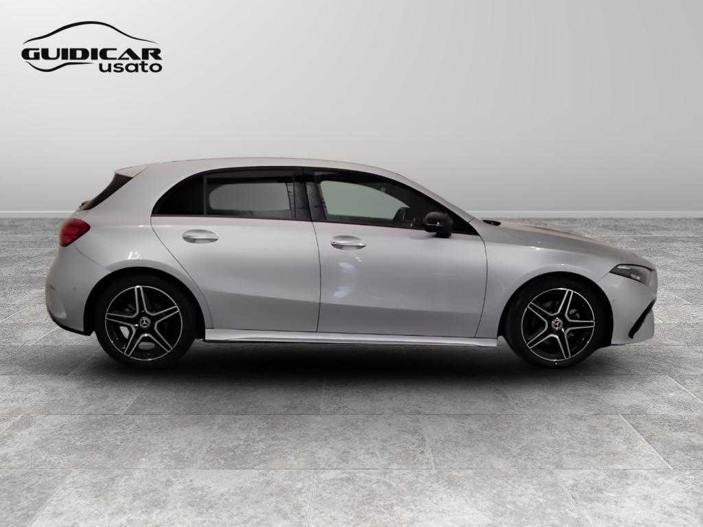 Mercedes-Benz Classe A - W177 2023 - A 180 d AMG Line Advanced Plus auto
