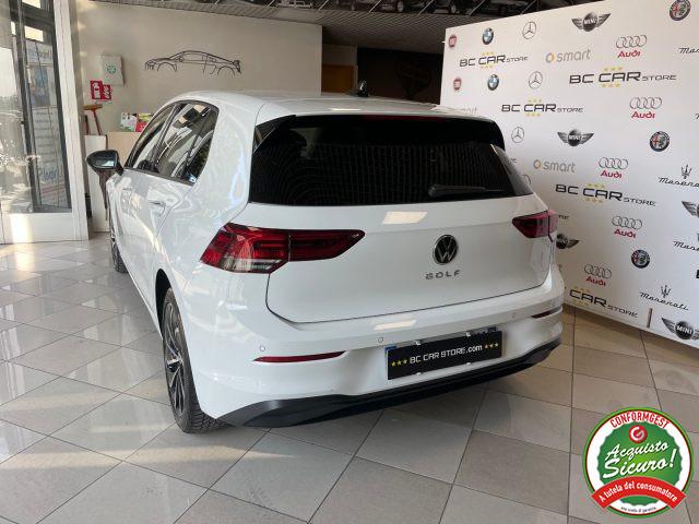 VOLKSWAGEN Golf 2.0 TDI 116cv DSG Life *NAVI*CAMERA