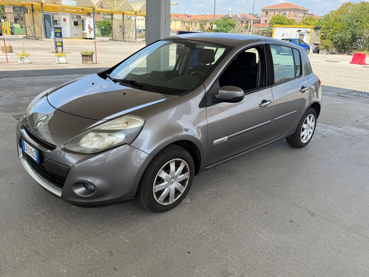Renault Clio 1.2 16V 5 porte Dynamique