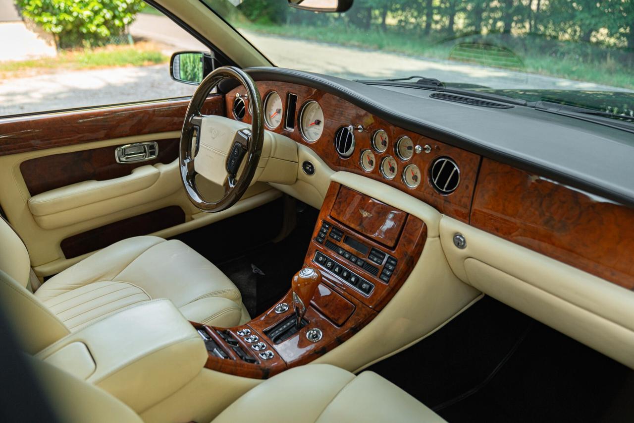 Bentley Arnage - RDS01586