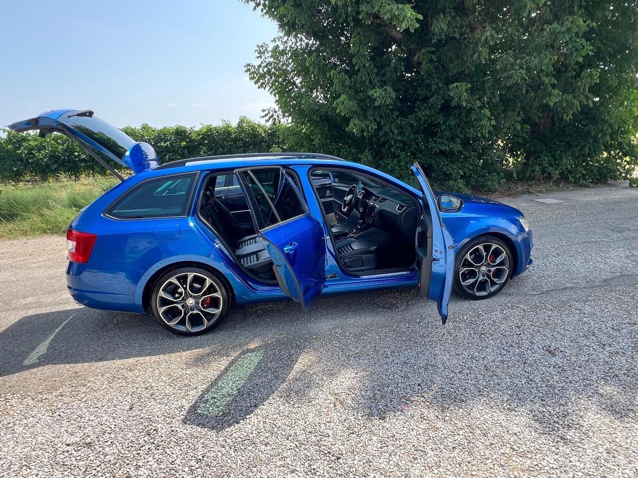 Skoda Octavia 2.0 TDI DSG Wagon RS