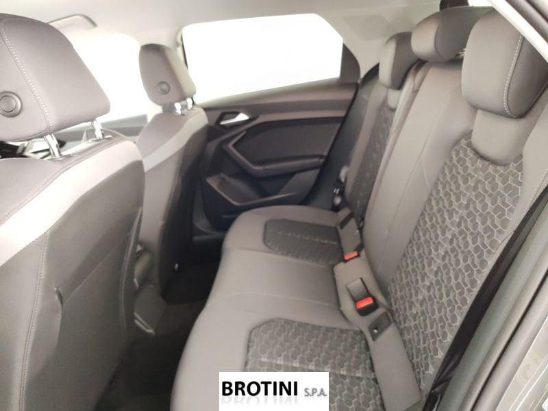 Audi A1 Sportback 35 TSI S Tronic Allstreet Identity Contrast