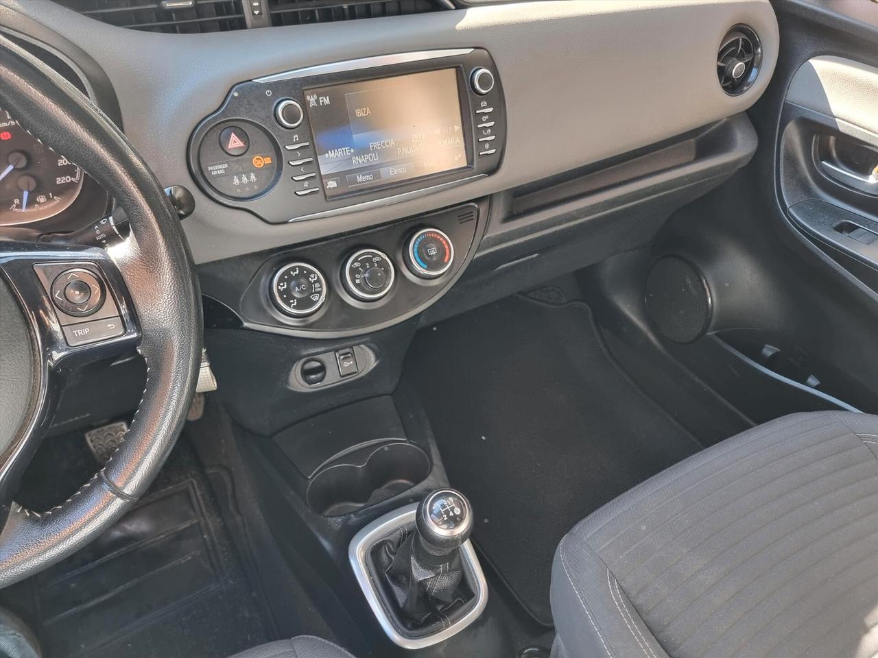 Toyota Yaris 1.0 72 CV 5 porte Cool