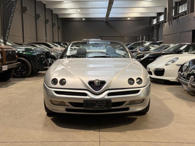 ALFA ROMEO Spider 2.0i 16V Twin Spark cat L