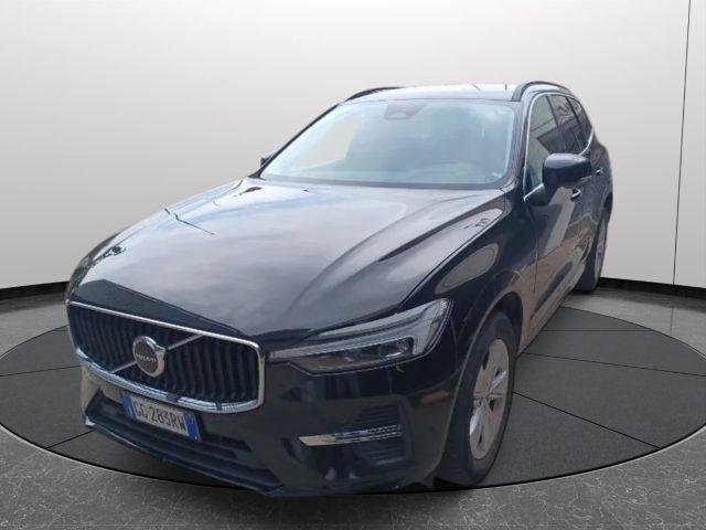 VOLVO XC60 B4 (d) AWD Automatico Momentum Pro Sport