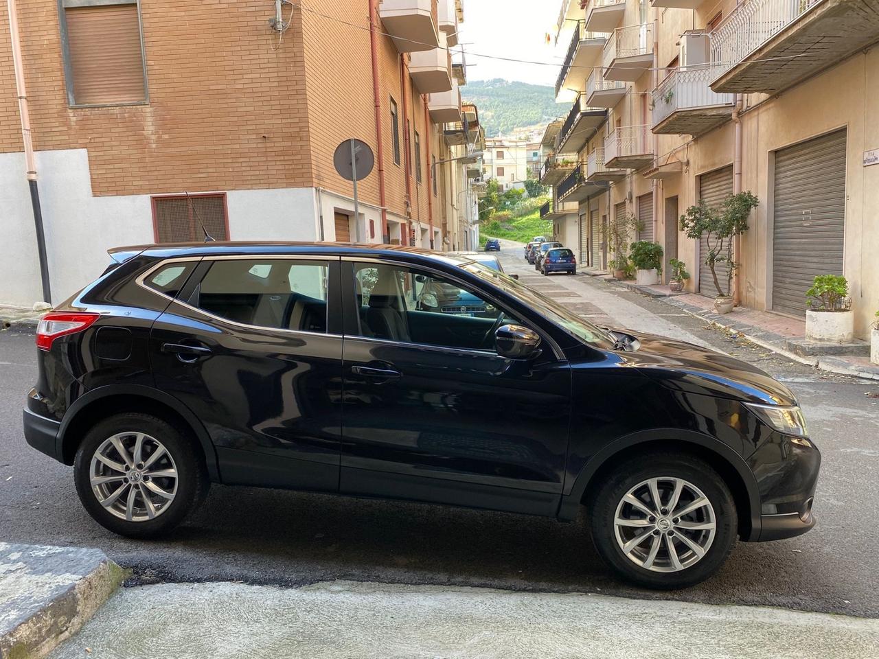 Nissan Qashqai 1.5 dCi Business