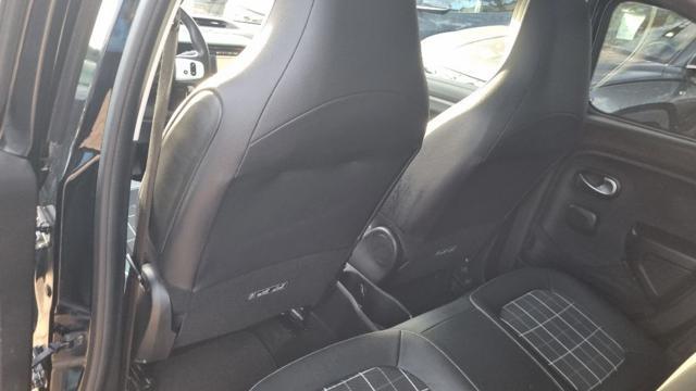 RENAULT Twingo TCe 90 CV La Parisienne