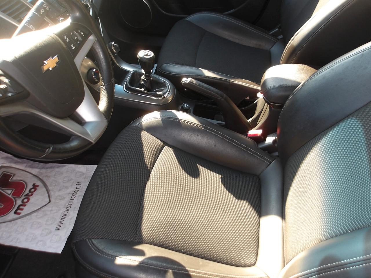CHEVROLET CRUZE 1.7 DIESEL-RETROC-NAVI