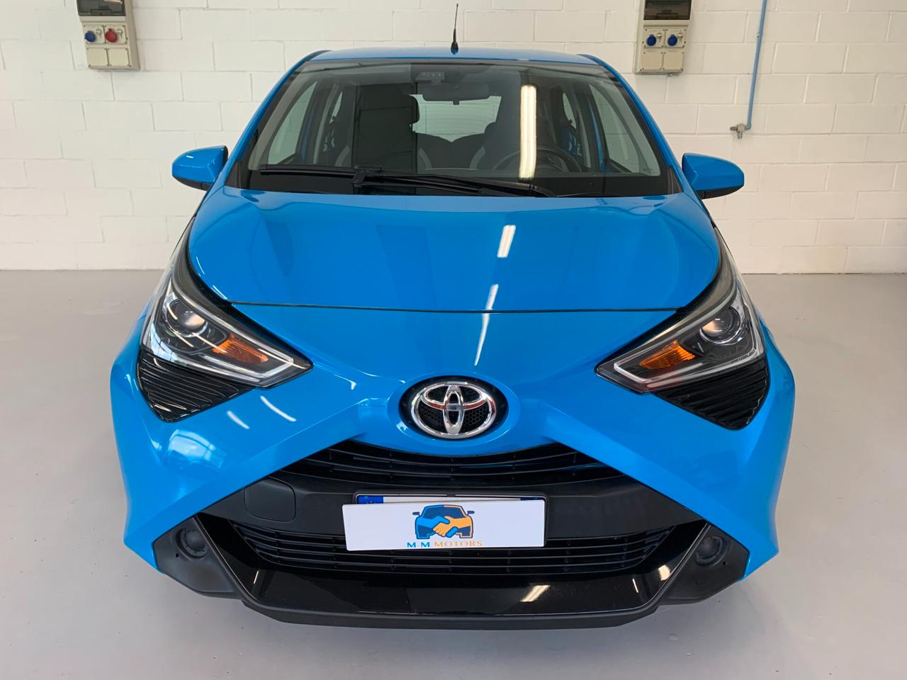 Toyota Aygo 1.0 VVT-i 69 CV 5 porte x-business
