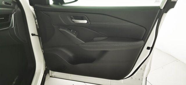 NISSAN Qashqai MHEV 158 CV Xtronic Business