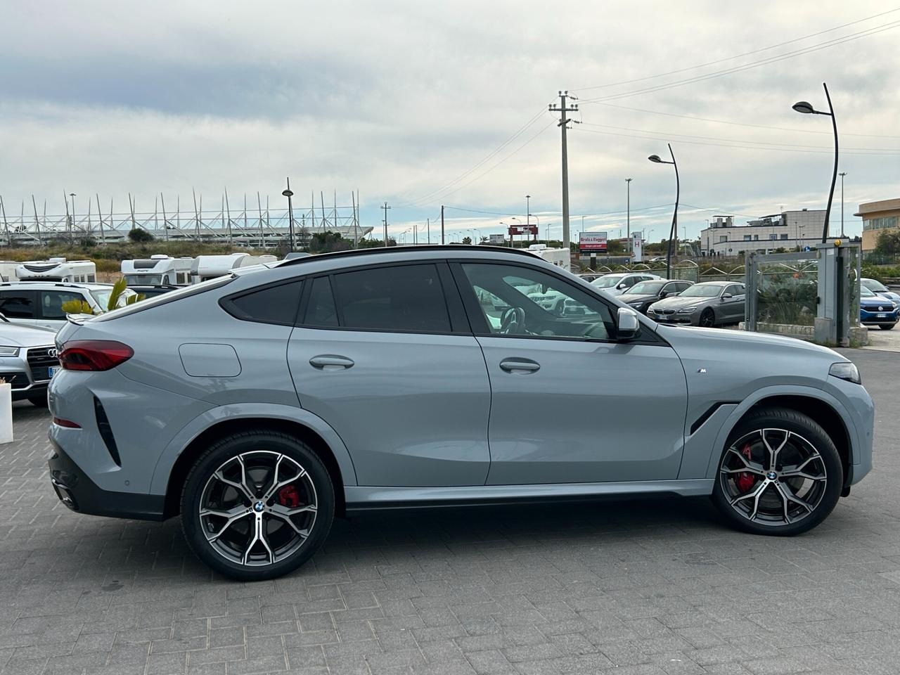 BMW X6 xdrive30d mhev 48V Msport auto KM 0