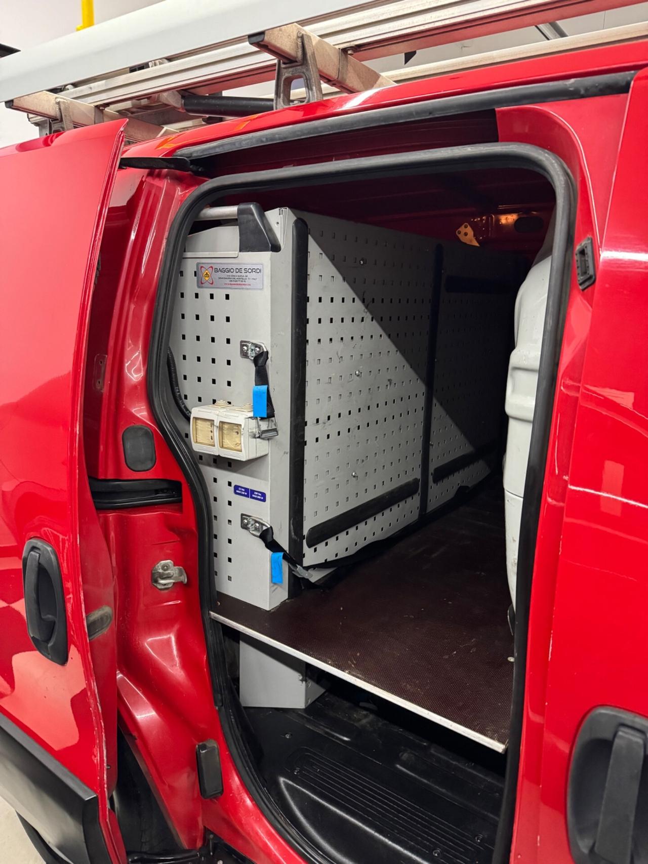 Fiat Fiorino 1.3 MJT 95CV OFF.MOBILE IVA ESPOSTA