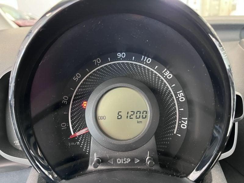 Toyota Aygo Aygo Connect 1.0 VVT-i 72 CV 5 porte x-fun