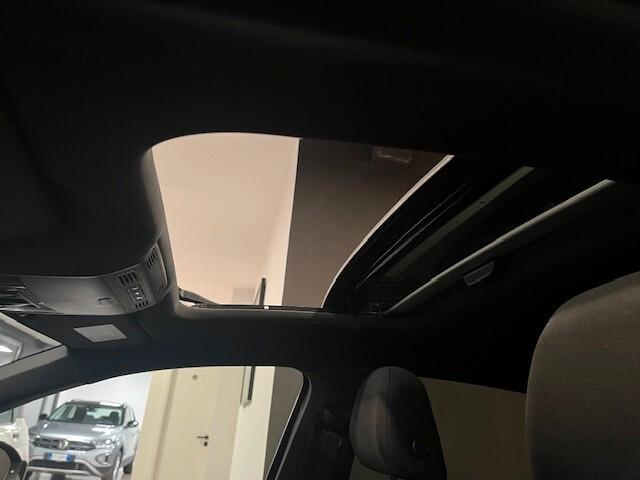 Volkswagen Taigo 1.0 TSI 115 CV R-Line